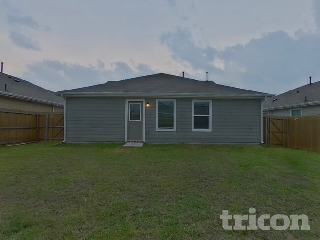 Building Photo - 2504 Bunkerton Dr
