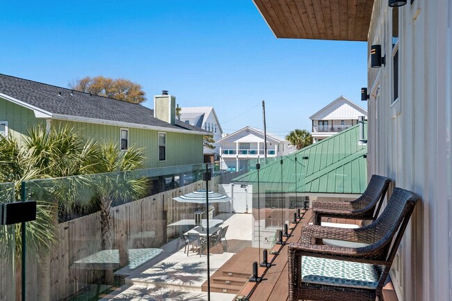 Building Photo - 95 Cobia St