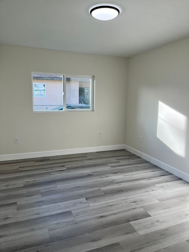 Building Photo - New Construction 3bd/2ba Single Story in Riverside