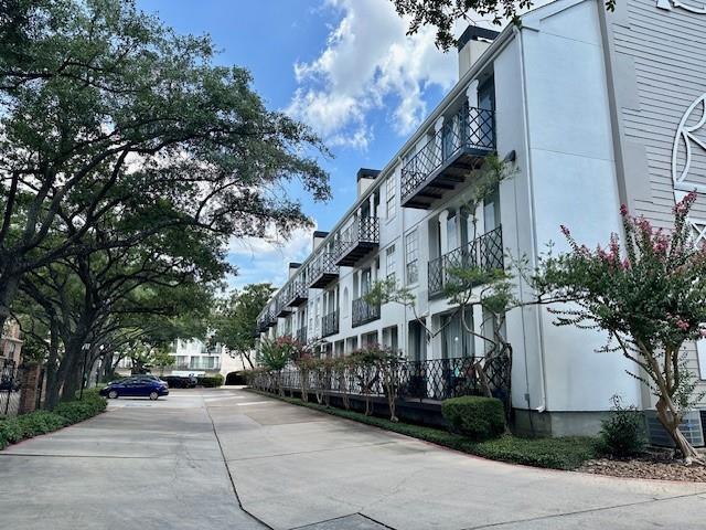 Building Photo - 2333 Bering Dr