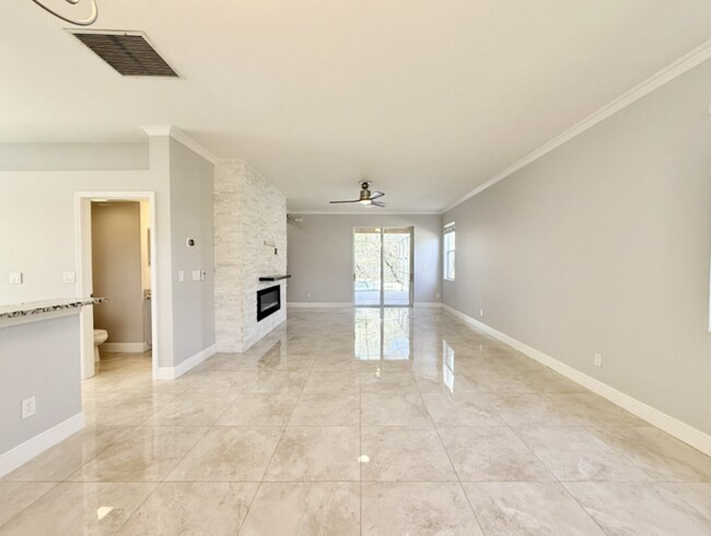 Building Photo - 15127 Skip Jack Loop