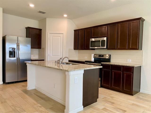 Building Photo - 122 Rain Cloud Drive