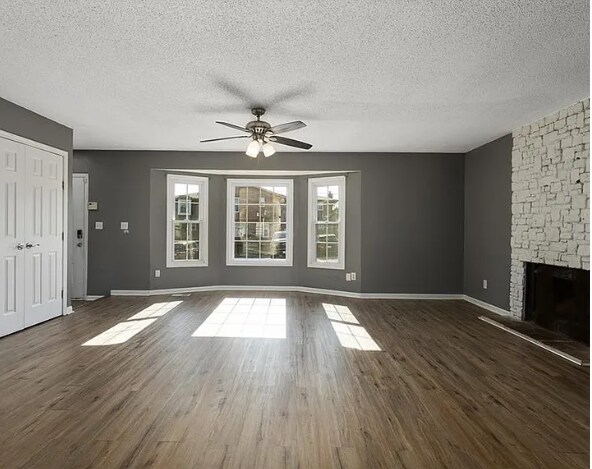Building Photo - 14011 Dunbar Ct