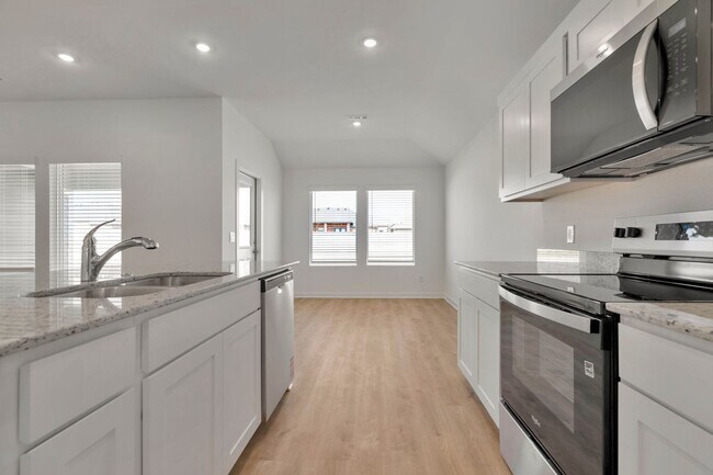 Building Photo - Brand-New 3 Bedroom Home in Prairie Grove! Move-in Ready! FENCE INCLUDED!