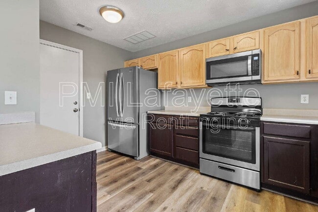 Building Photo - 3700 Goodall Ct