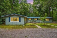 Building Photo - Peaceful Country Living | Spacious 3-Bed, 2-Bath Duplex $1600/month