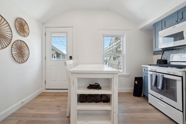 Building Photo - 61 Ocean Blvd