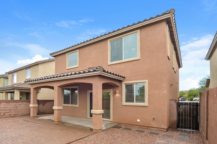 Building Photo - 758 W Calle Capotasto