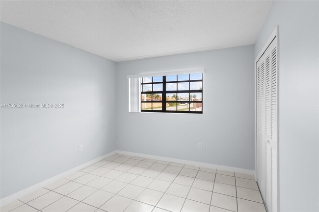 Building Photo - 13892 SW 25th Terrace