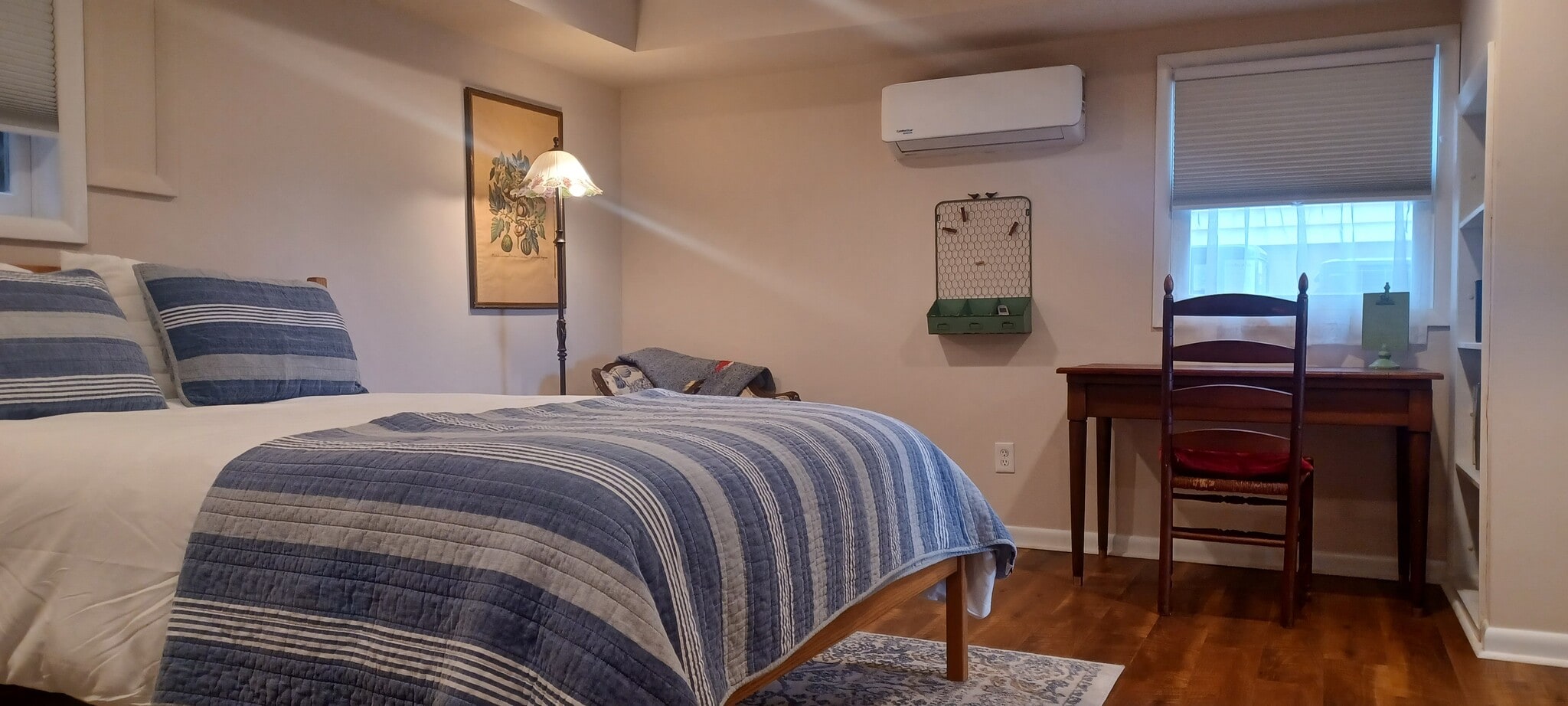 Building Photo - 402 13th ST NE