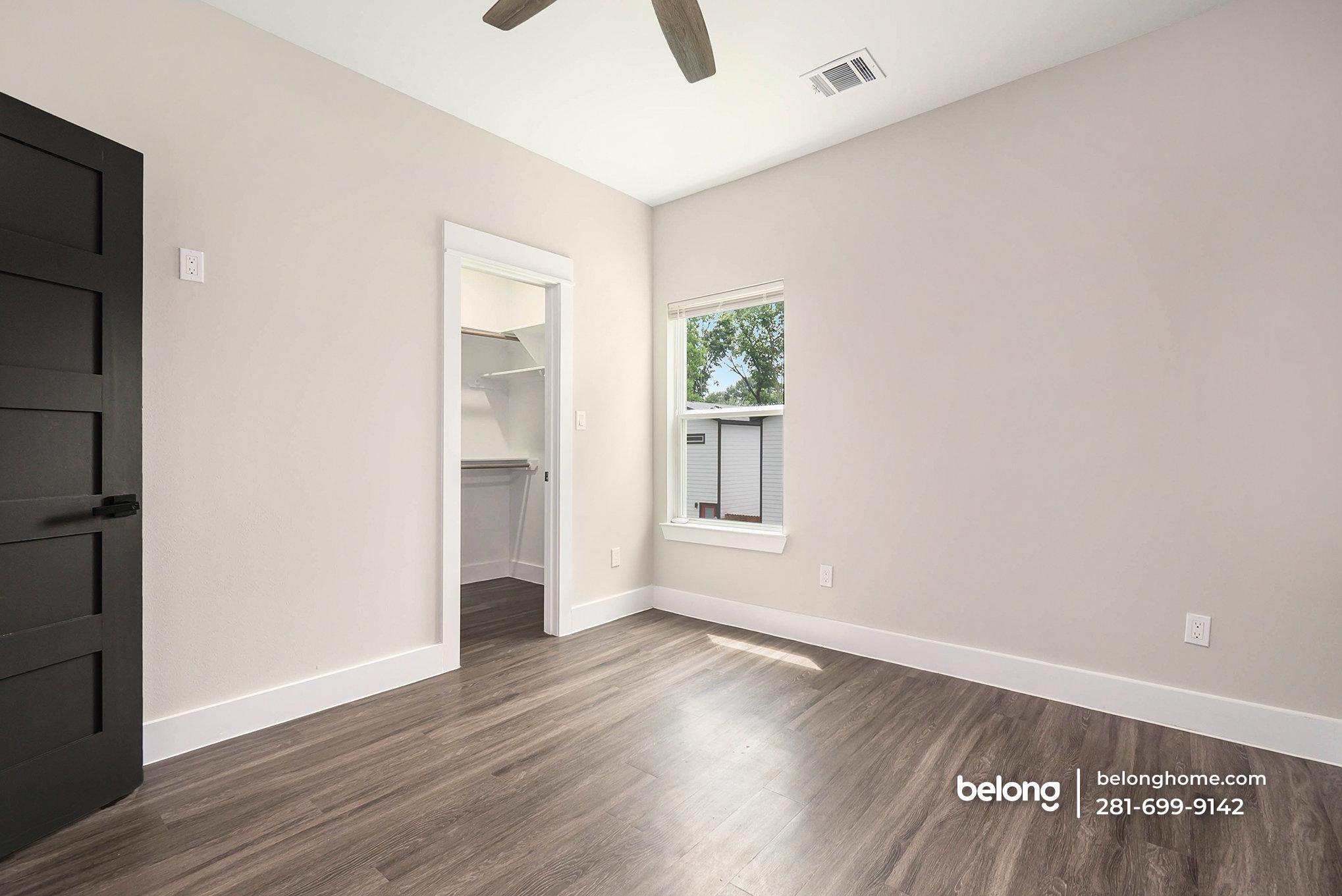 Building Photo - 8119 Venus St