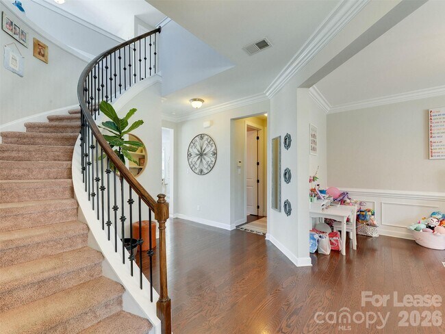 Building Photo - 7121 Toxaway Ln