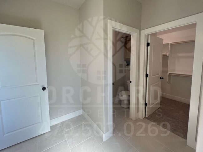 Building Photo - Farmington- Single-Family Home- Stunning Chase Plan