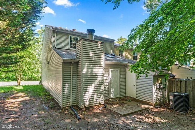 Building Photo - 3715 Mainsail Cove