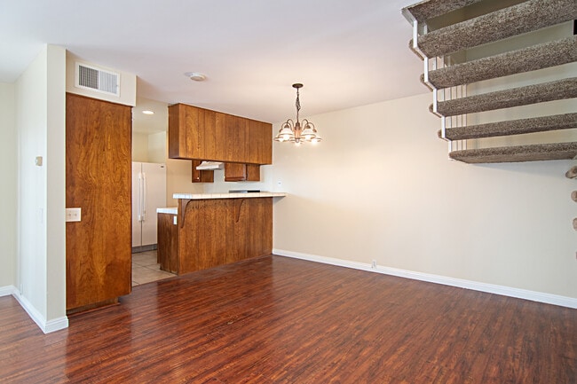 Building Photo - 3987 Camino Lindo