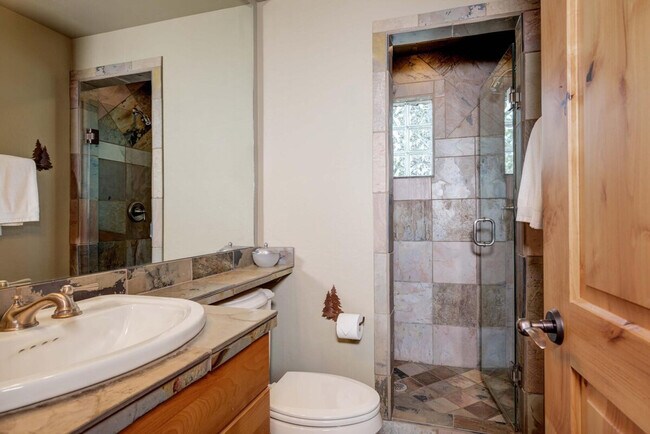 Building Photo - 12 Lower Mountain Home Road