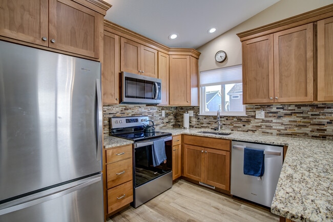 Building Photo - 8325 Hames Dr