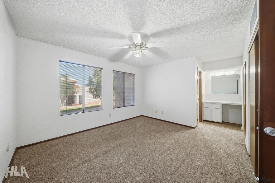 Building Photo - 2240 S Elks Ln