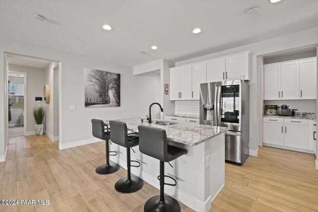 Building Photo - 6893 Killdeer Trl