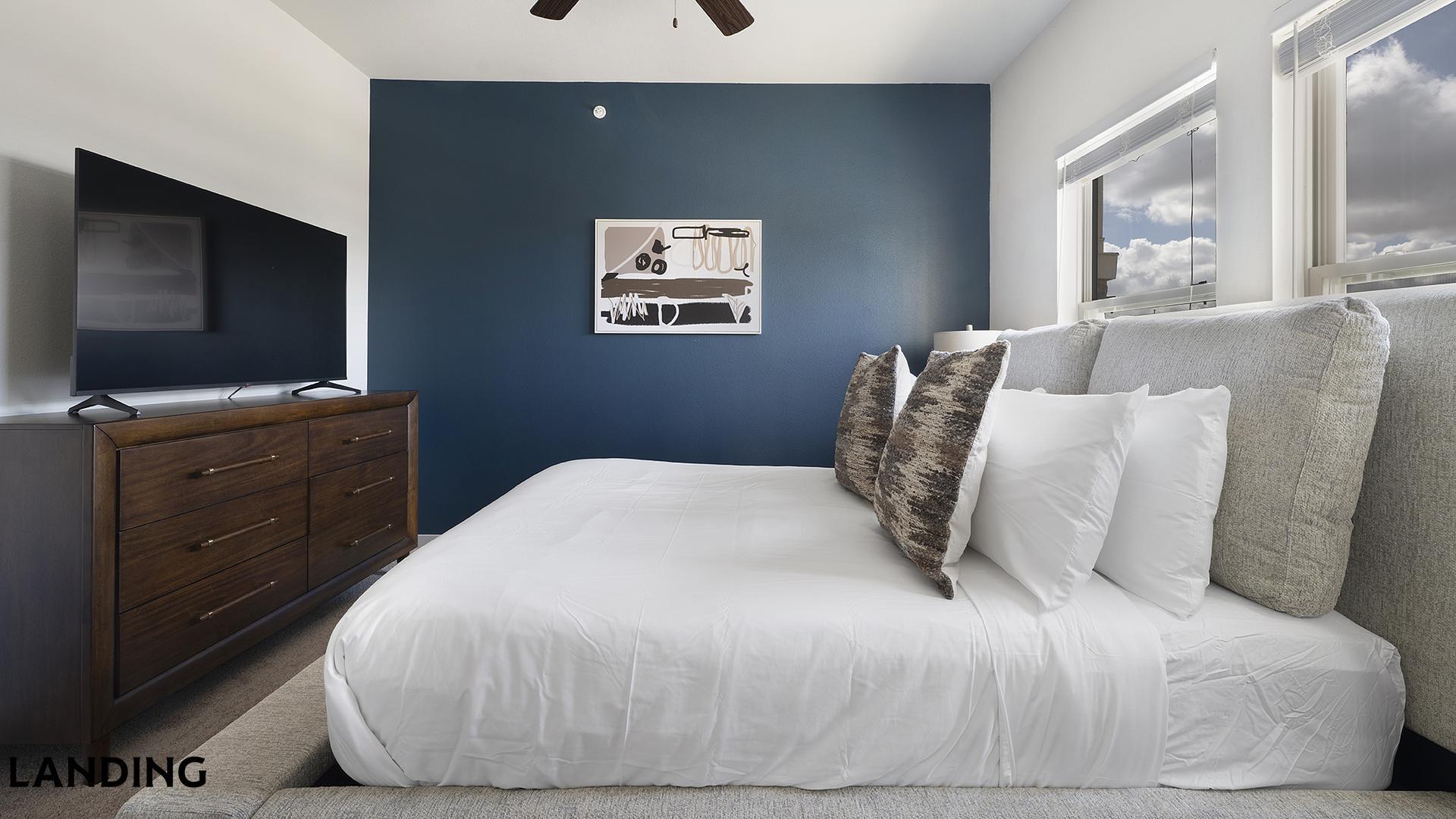 Building Photo - 2825 Main St