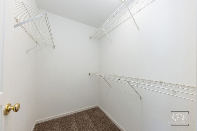 Building Photo - 603 Conservatory Ln