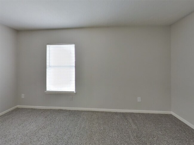 Building Photo - 21526 Lovis Way