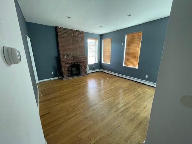 Primary Photo - 550 1st St