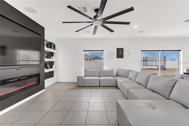 Building Photo - 132 Citrine Lp