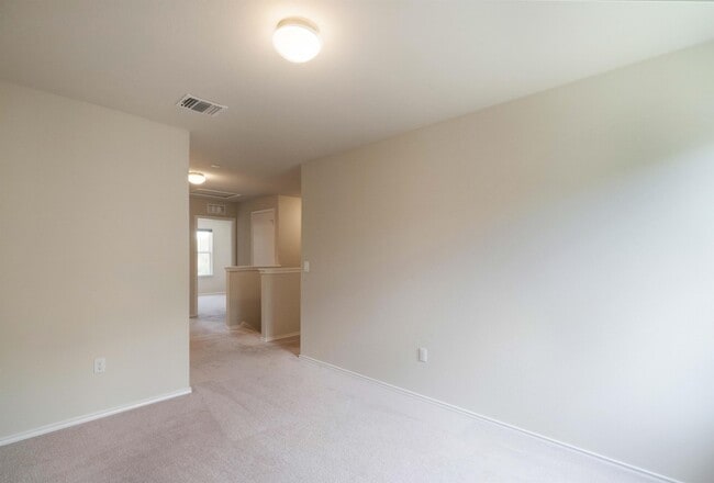 Building Photo - 10402 Abana Way