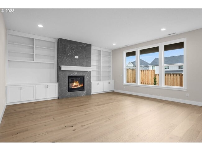 Building Photo - Beautiful 4 Bedroom + Office Home with Open Layout, Gourmet Kitchen & Large Entertainment Room