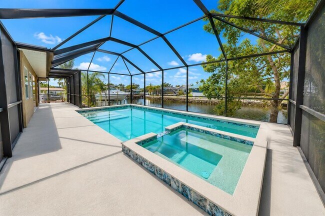 Building Photo - 6530 Bimini Ct