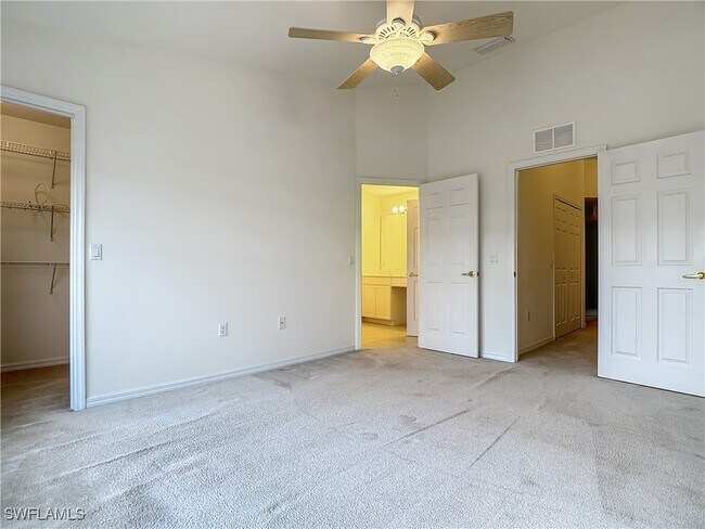 Building Photo - 1176 Oxford Ln