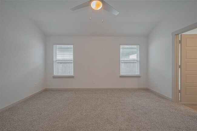Building Photo - 12715 Basinghall Ln