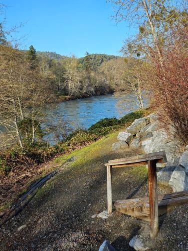 Building Photo - 141 Rivers Edge Ct