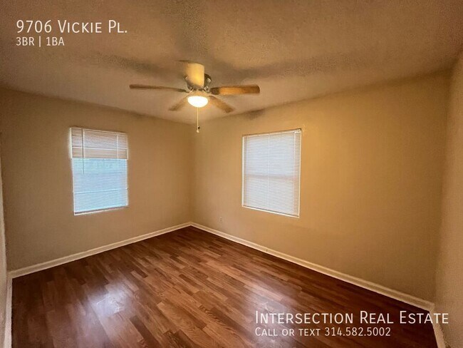 Building Photo - 9706 Vickie Pl