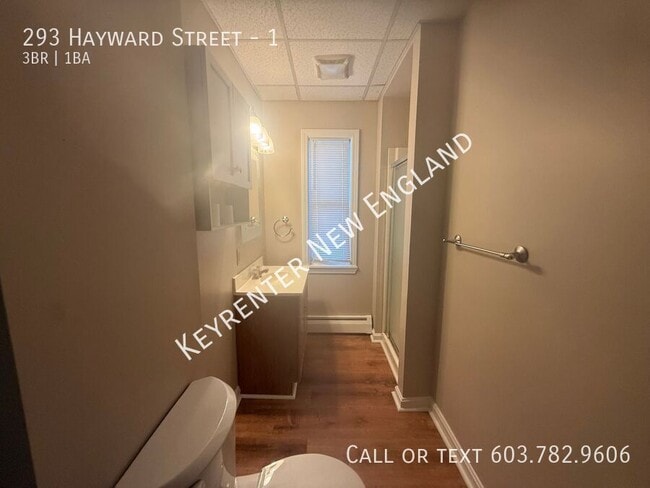 Building Photo - 293 Hayward St