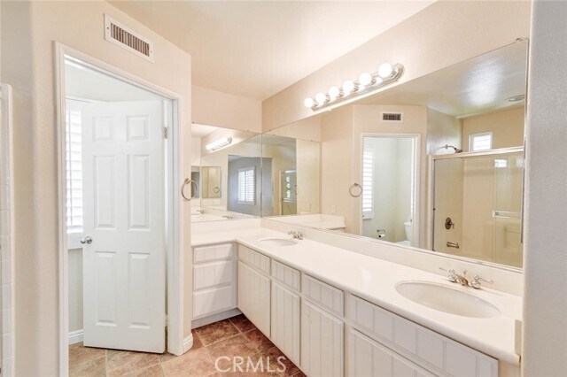 Building Photo - 175 Cherrybrook Ln