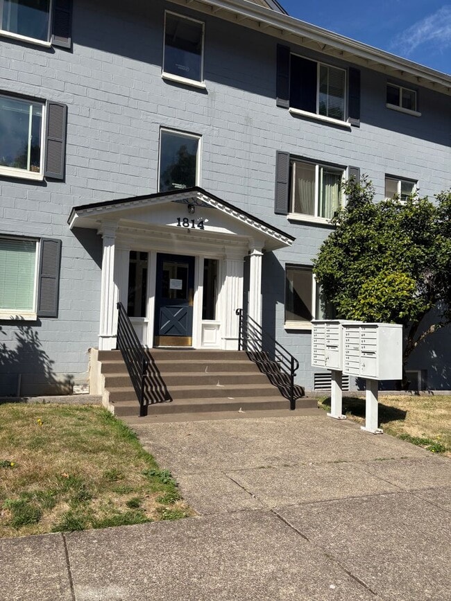 Interior Photo - Cedar Street