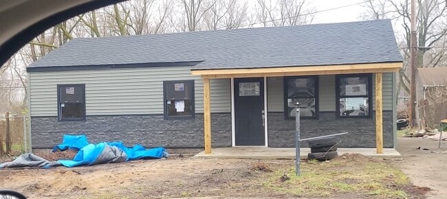 Primary Photo - 1045 Greene St