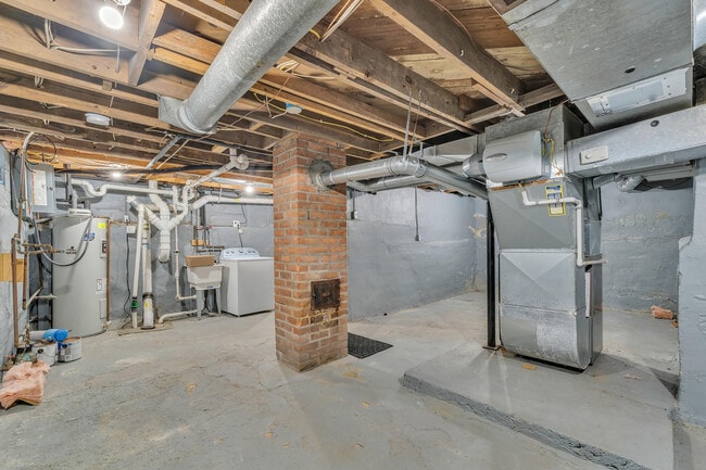 Building Photo - 56733 Grand River Ave