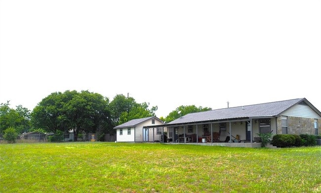 Building Photo - 2200 N Co Rd 122