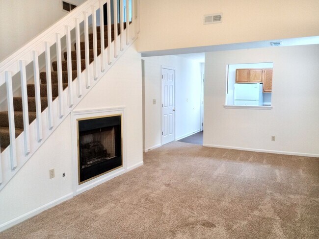 Building Photo - 3527-3529 Prescott Dr.