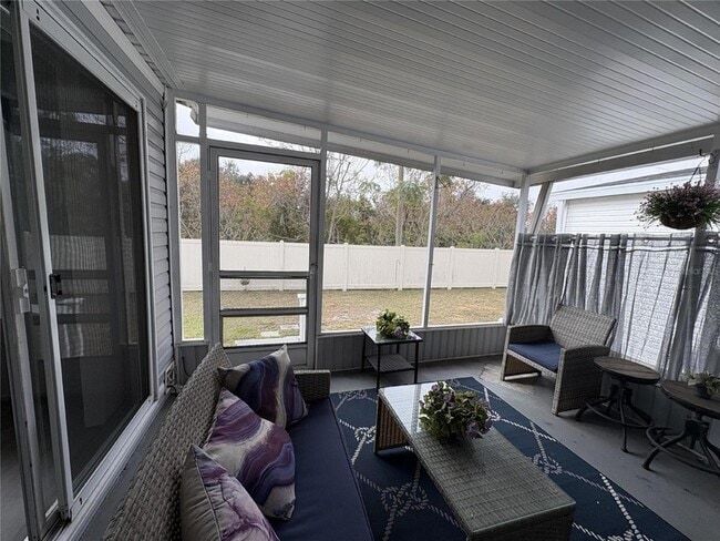 Building Photo - 717 Choo Ln