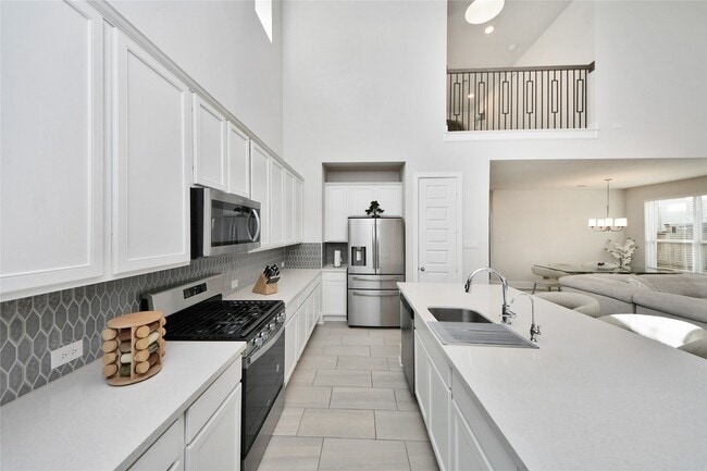 Building Photo - 7030 House Wren Ct