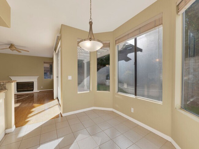 Building Photo - Spacious Newbury Park Rental | Grand Entry, Bonus Room & Covered Patio