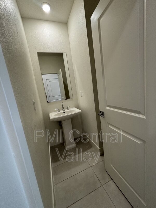 Building Photo - 3226 Tibidabo St