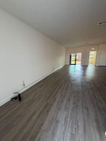 Building Photo - 9026 W Mac Ct