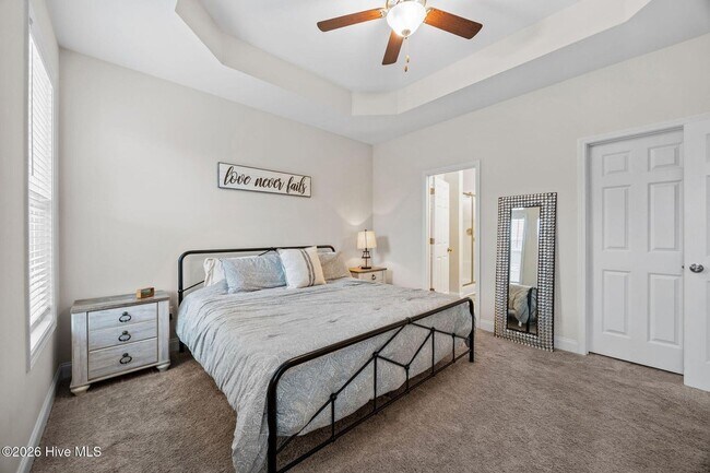 Building Photo - 3 Bed 2 Bath Unfurnished Single Family Home