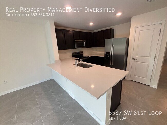 Building Photo - 6587 SW 81st Lp
