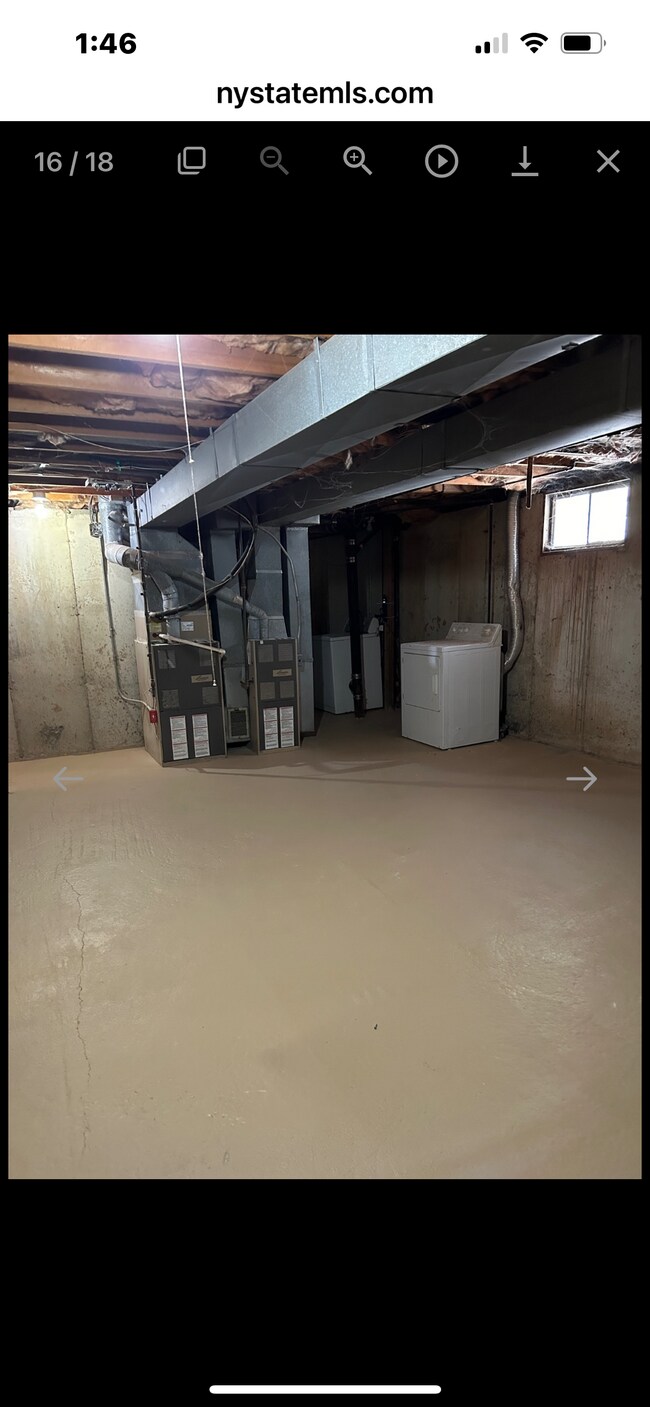 Building Photo - 190 Woehrle Ave